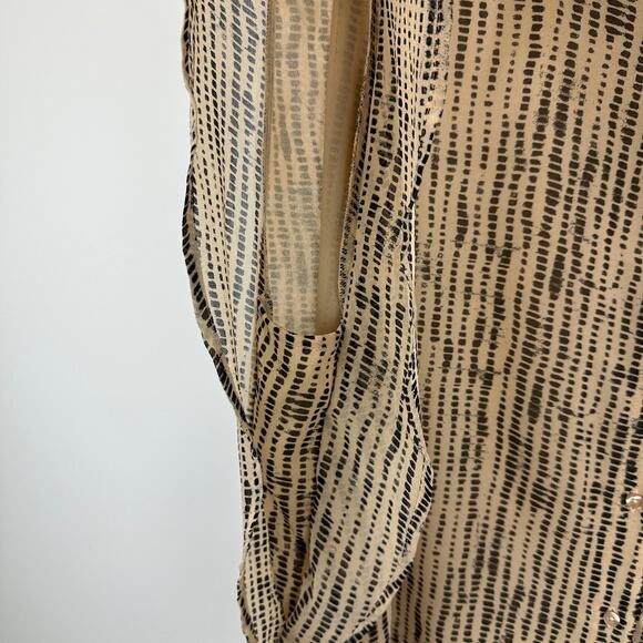 Calvin Klein Blouse Printed Chiffon Collared Button Up Beige Lightweight 3X NWT - Picture 8 of 12